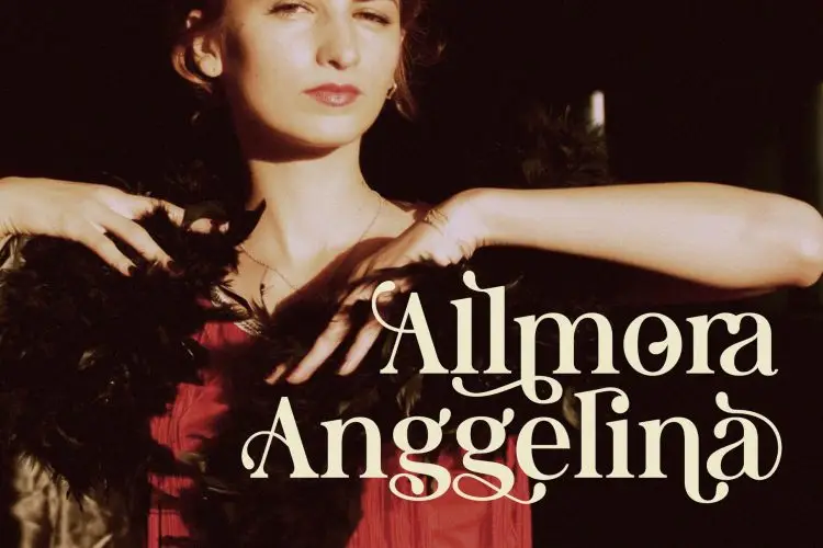 Monna Kalingga Decorative Serif Font